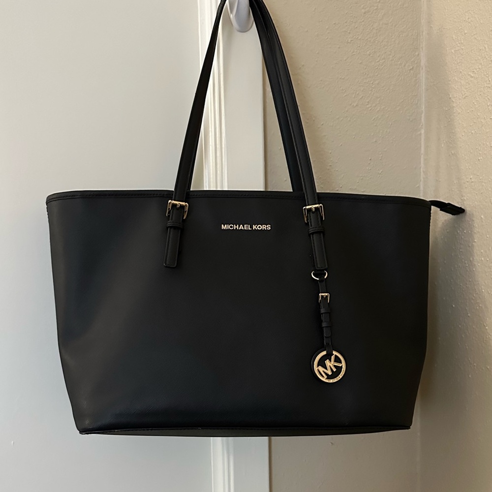 Michael kors handbags